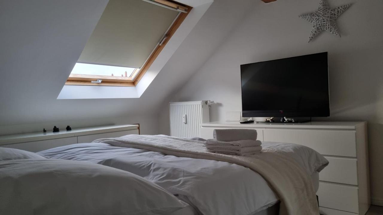Wohnung Famous, 100Qm, Klima, Loggia, 24H Checkin, Bis 5 Personen Braunschweig Ngoại thất bức ảnh